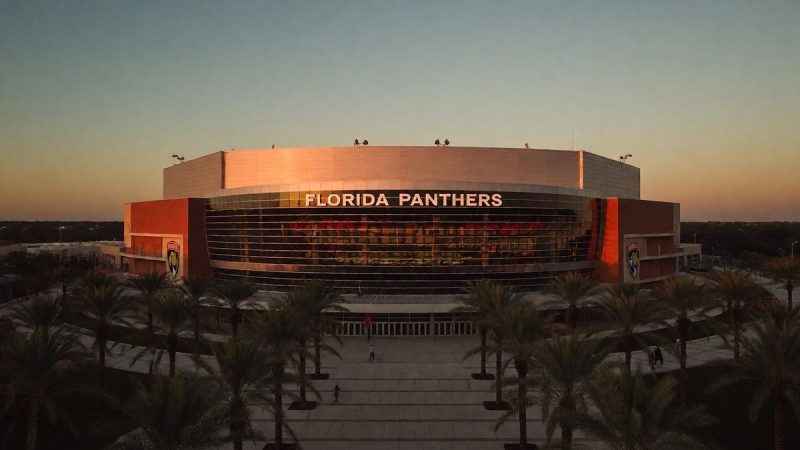 Joel Quenneville returns to Florida Panthers coaching bench