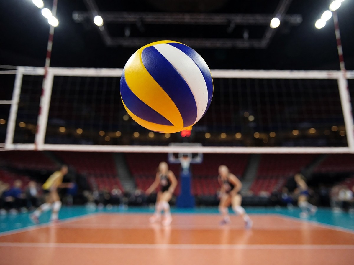Karch Kiraly vs Andrea Anastasi: The 2026 Coaching Carousel